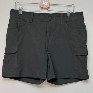 Eddie Bauer Women’s Summer Trail Cargo Shorts Olive Green Size 12